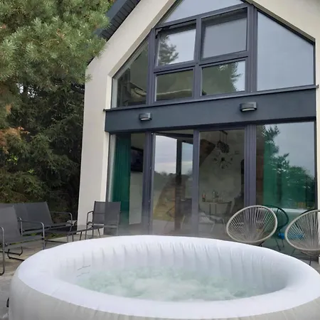 Z Widokiem Na Jezioro Ferienhaus *
